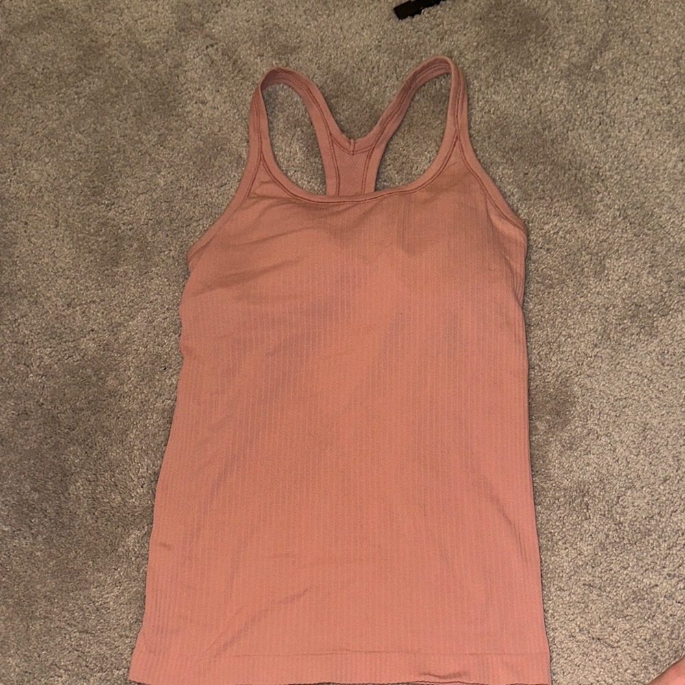 lululemon tank